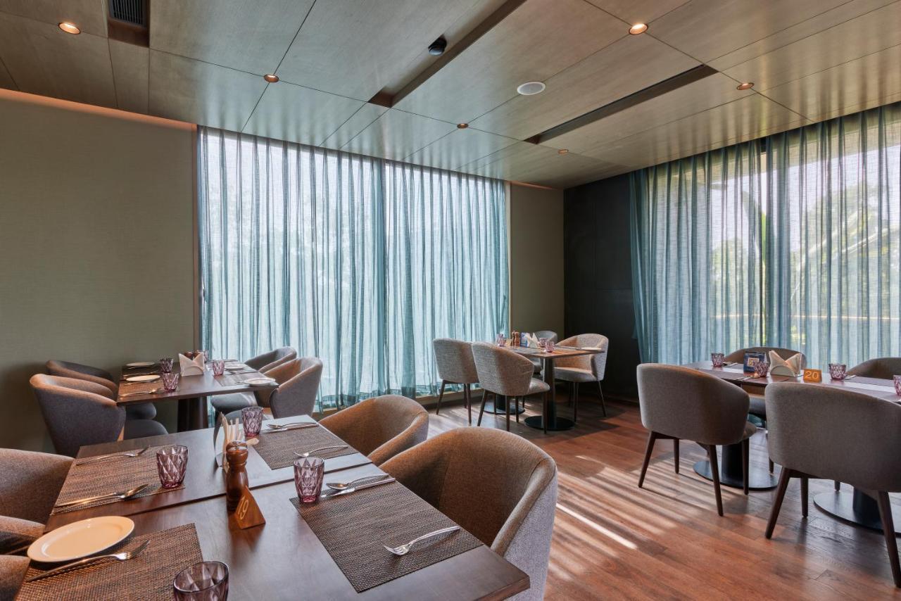 Fairfield By Marriott Vadodara Ngoại thất bức ảnh